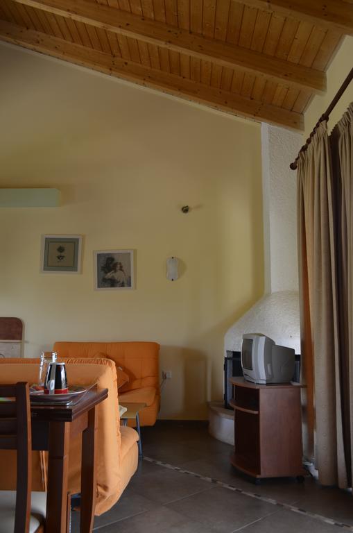 Ktima Xiliadou Aparthotel Chiliadou  Exterior photo